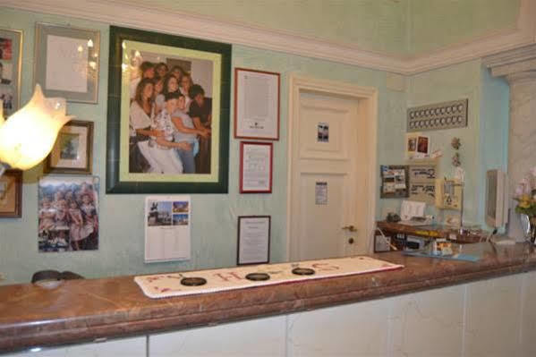 Sonia Hotel 3*